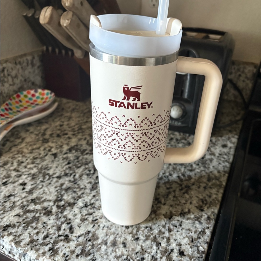 Stanley Cream Dining Mug with Handle